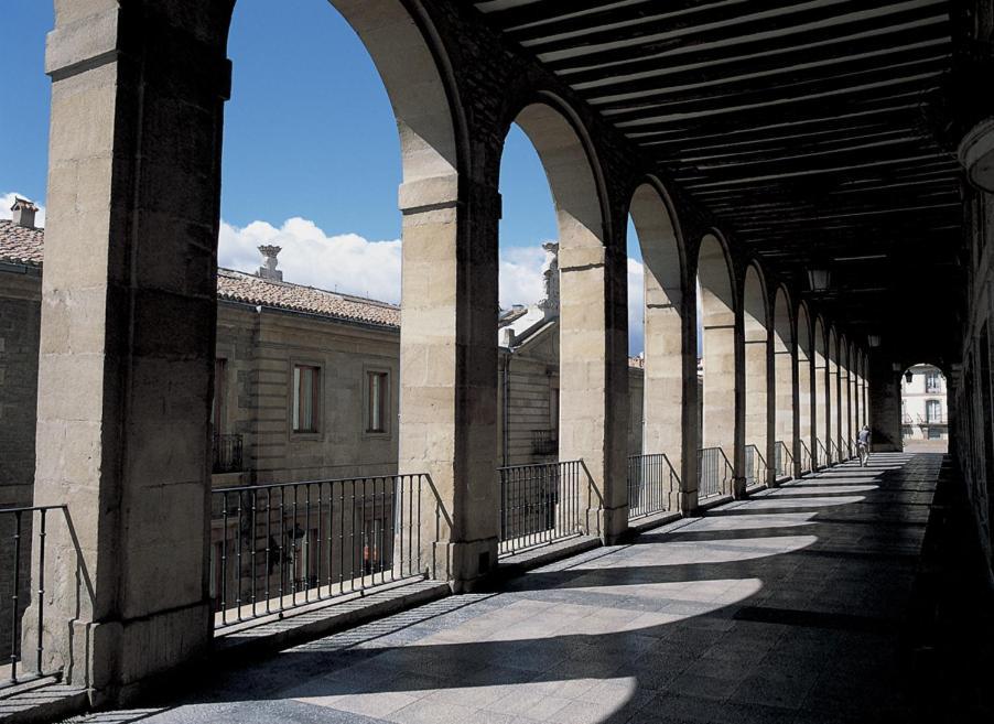 La Casa De Los Arquillos Vitoria-Gasteiz Ngoại thất bức ảnh
